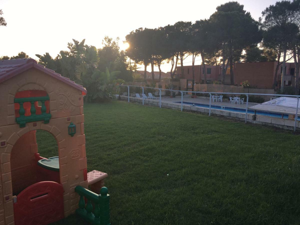 Le Ville 1 Costa Saracena Agnone Bagni Exterior foto